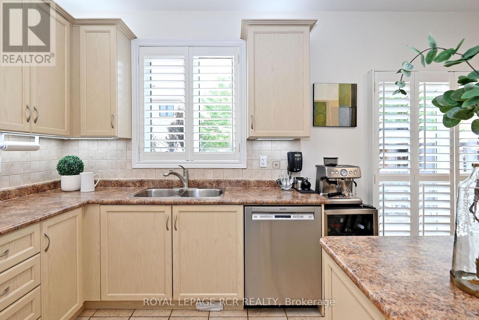 43 Ivy Glen Drive Property Photo 20
