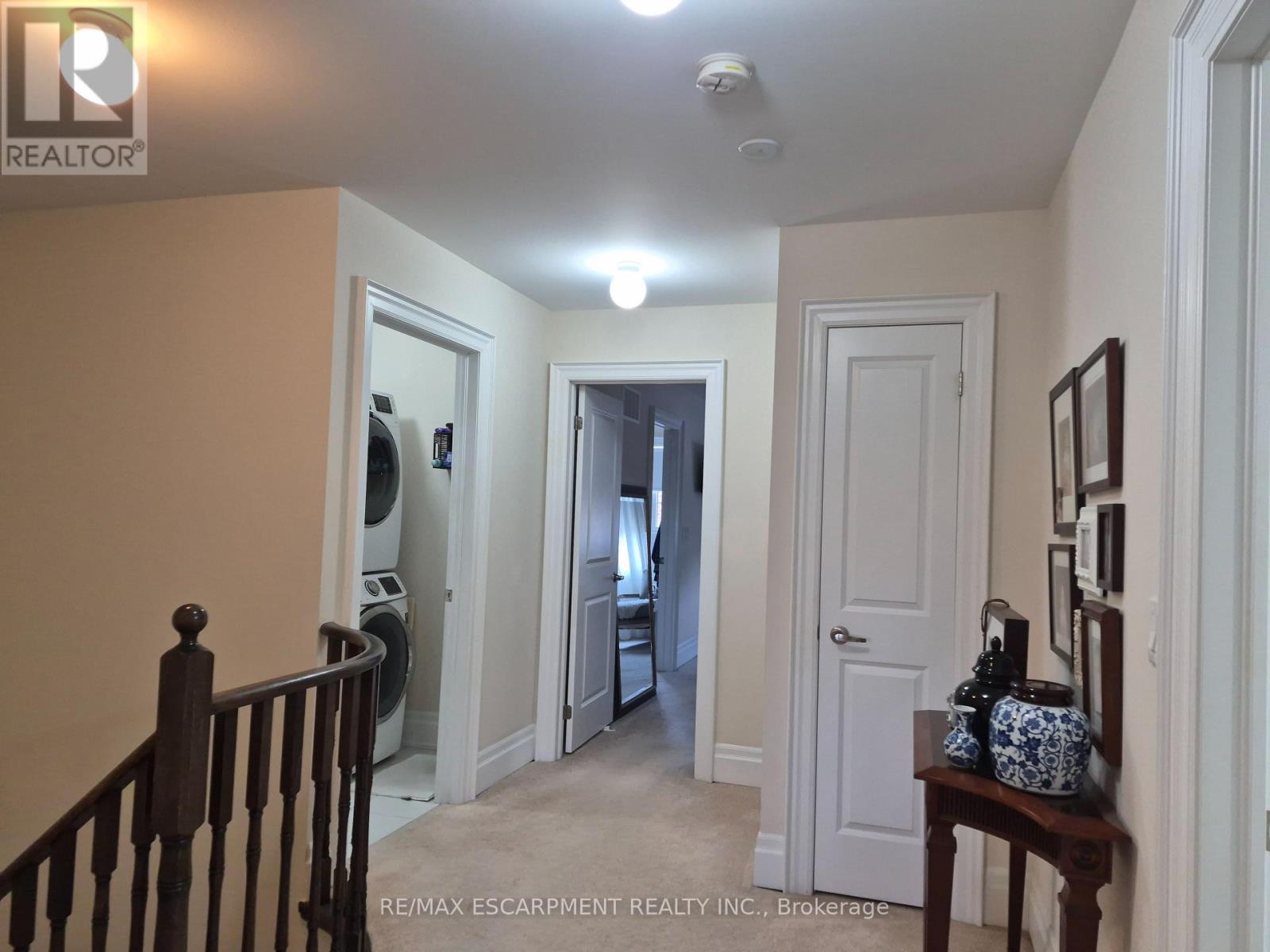 610 Sweetwater Crescent Property Photo 16