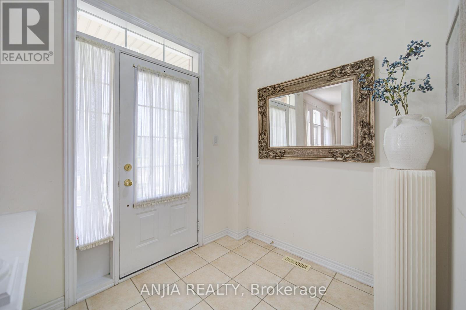 6926 14th Avenue Property Photo 4