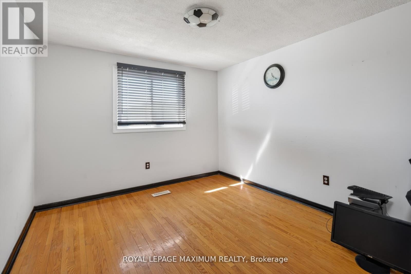 3 Muzzo Court Property Photo 24