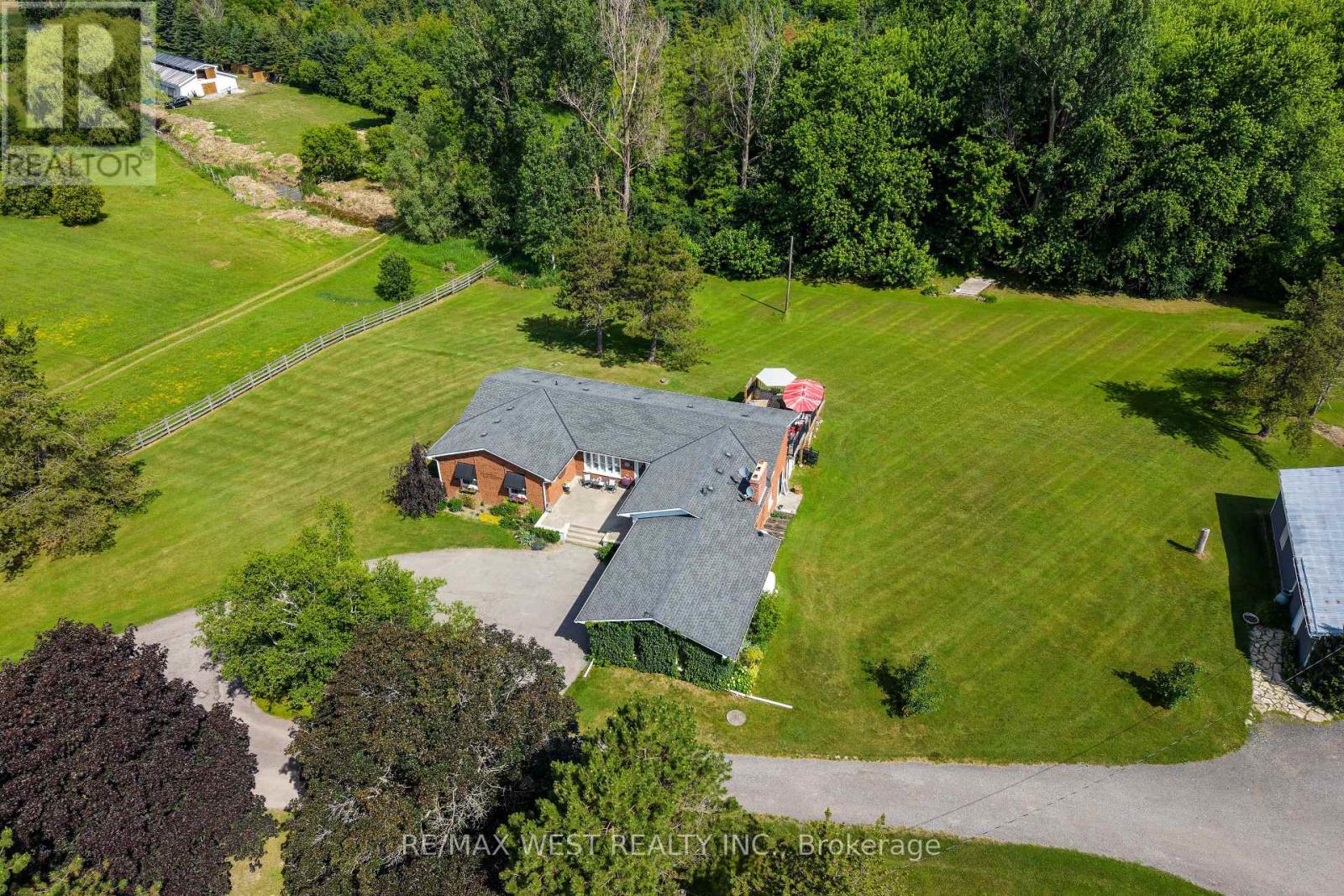 7324 HIGHWAY 9 ROAD Property Photo 1