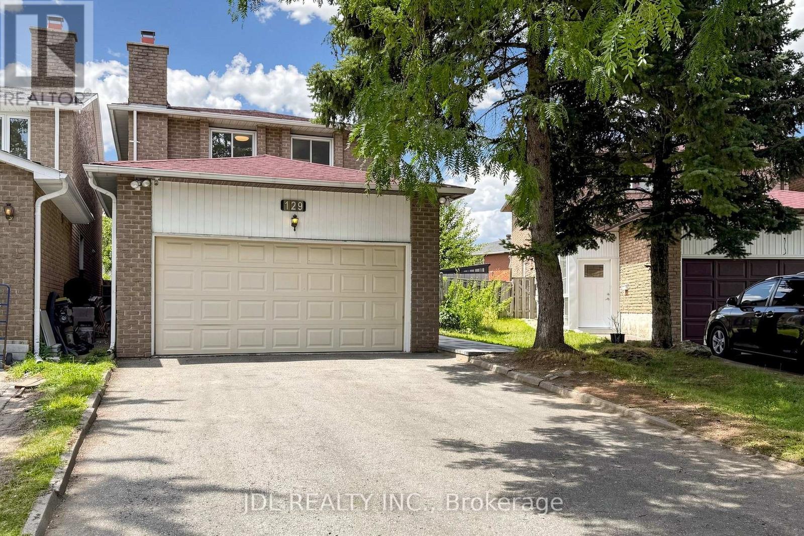 129 Appleby Crescent Property Photo 1