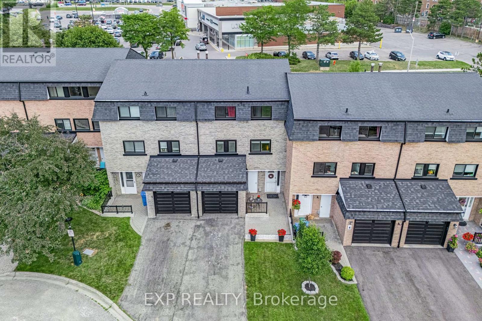 6 Poplar Crescent Property Photo 3