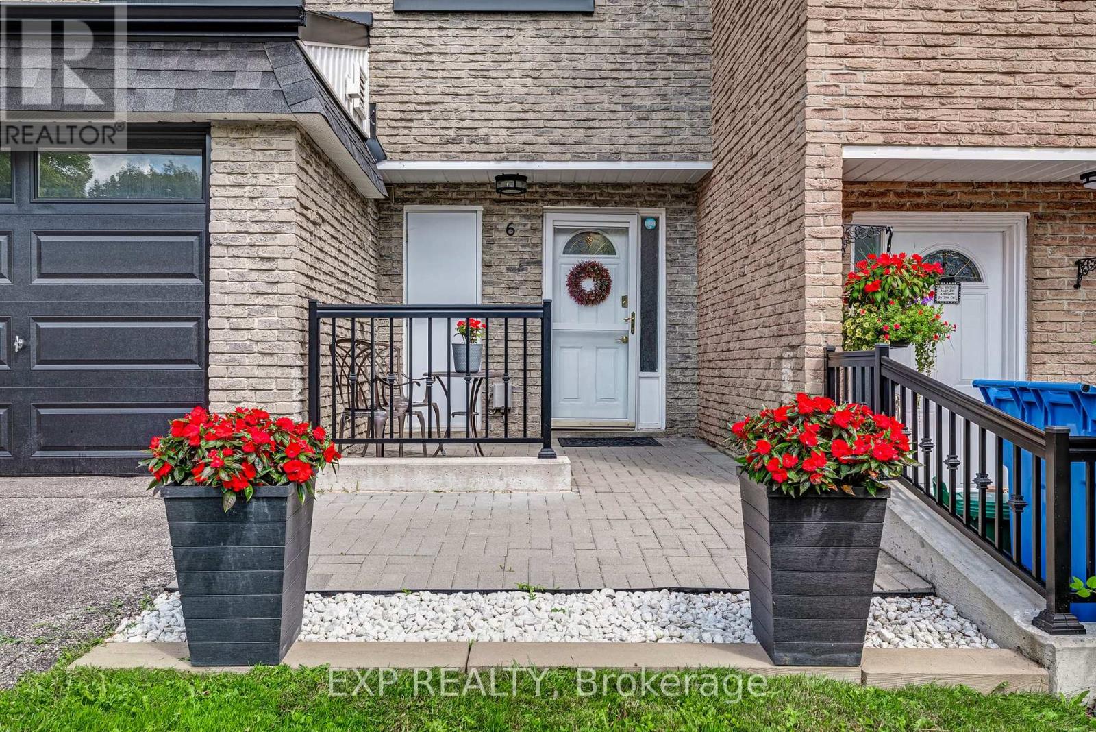 6 Poplar Crescent Property Photo 5