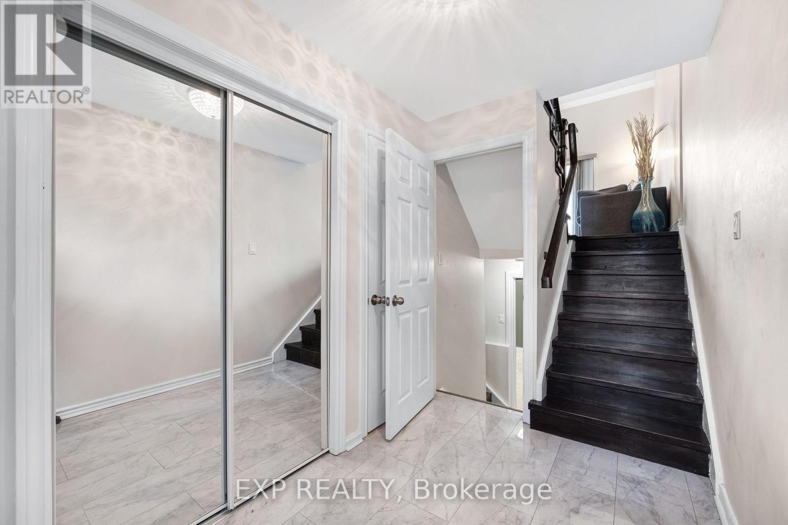 6 Poplar Crescent Property Photo 7