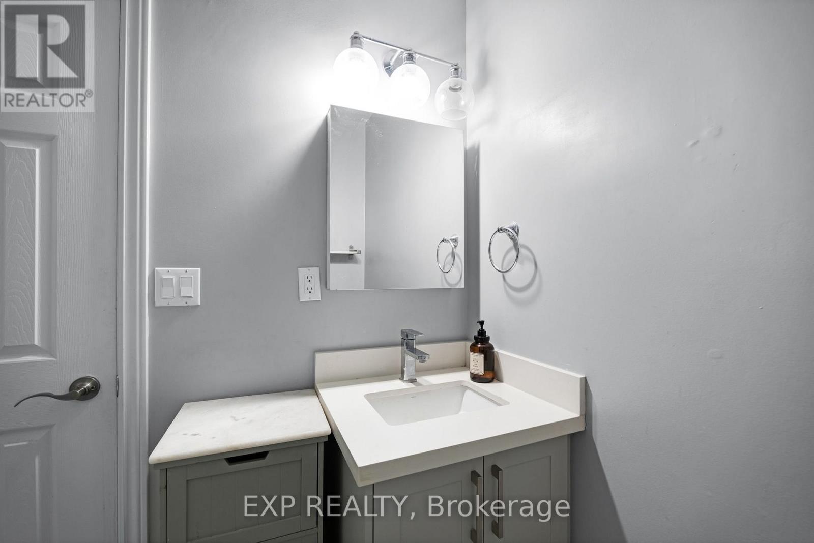 6 Poplar Crescent Property Photo 30