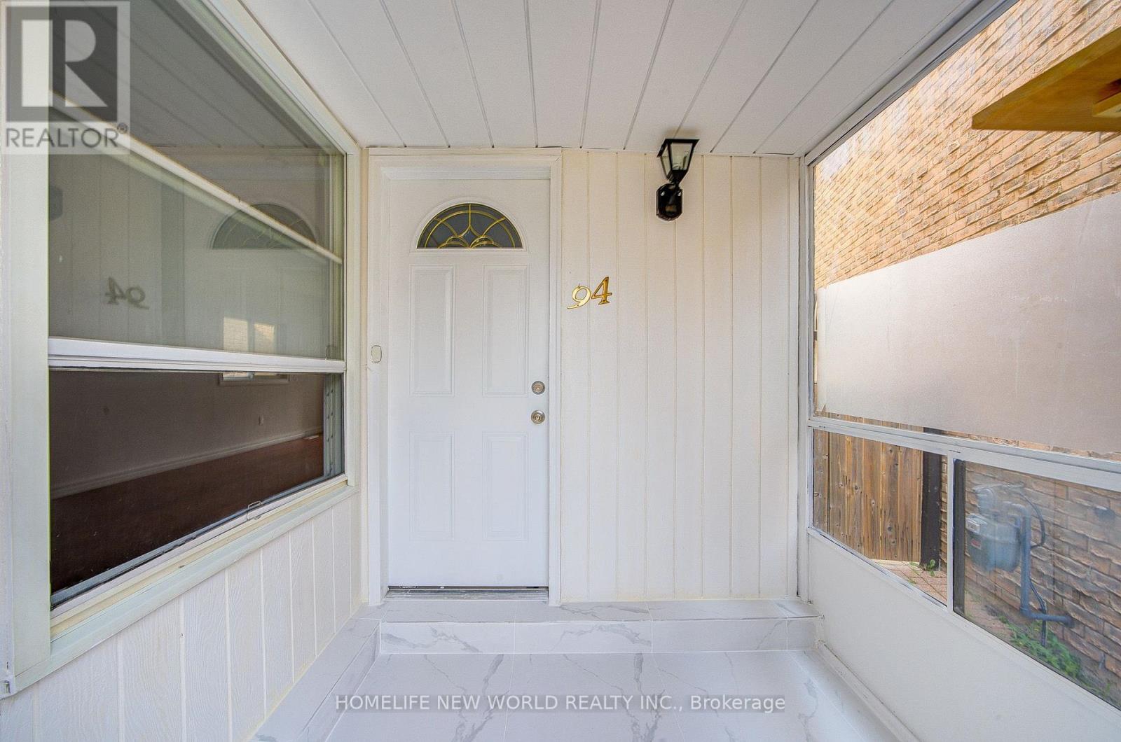 94 Hord Crescent Property Photo 6