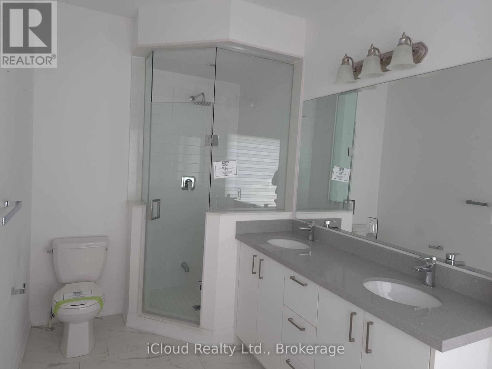 31 Globemaster Lane Property Photo 18
