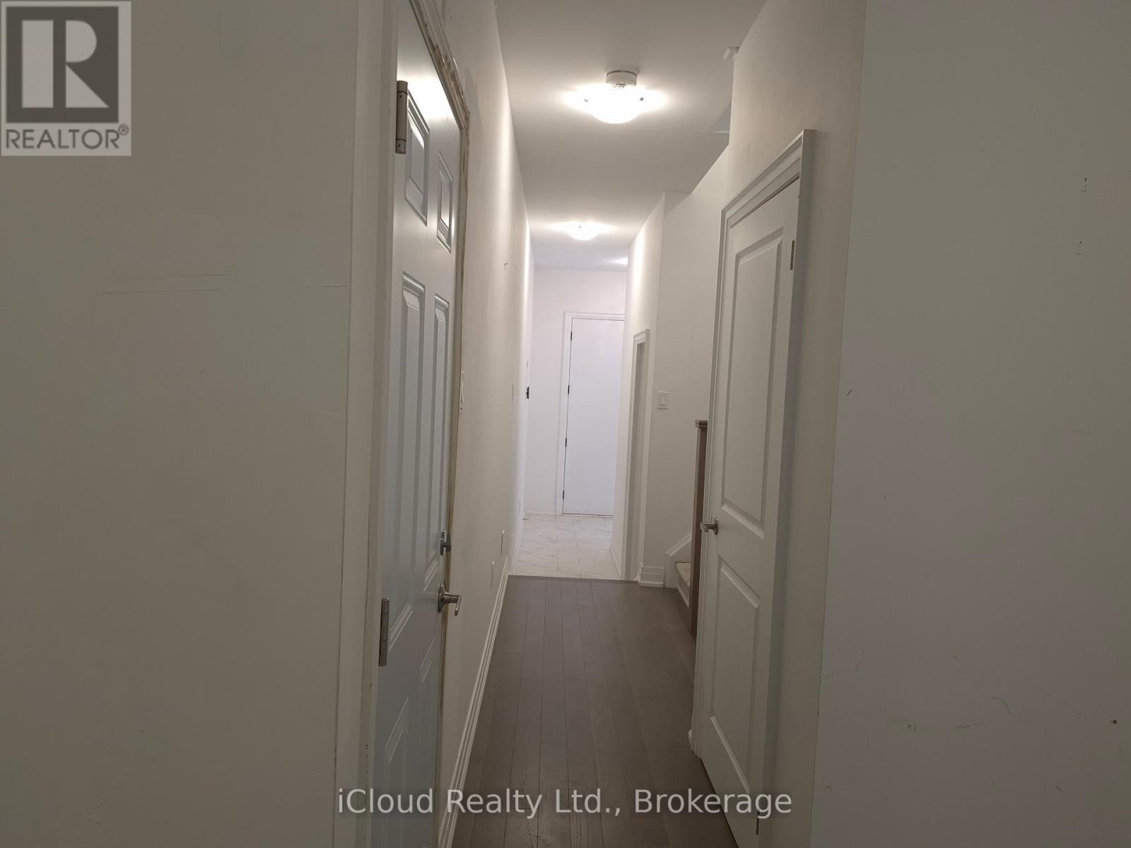31 Globemaster Lane Property Photo 25