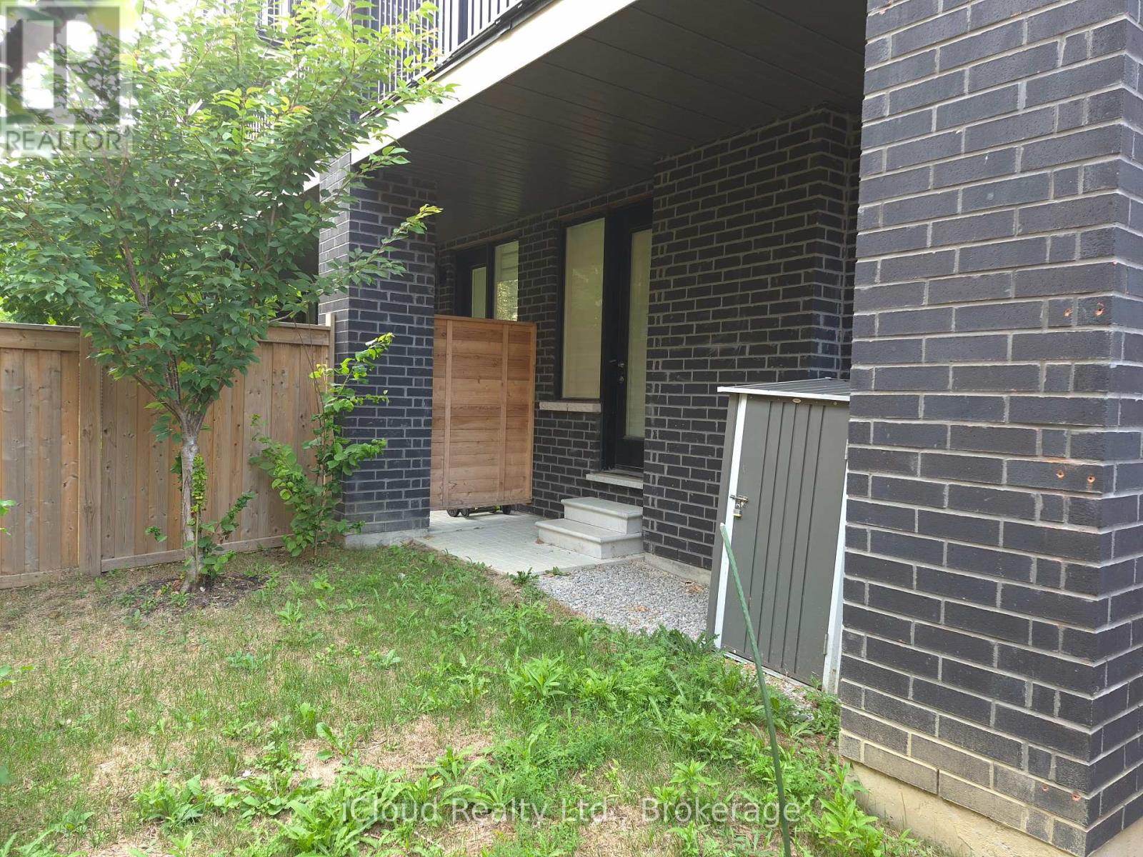 31 Globemaster Lane Property Photo 27