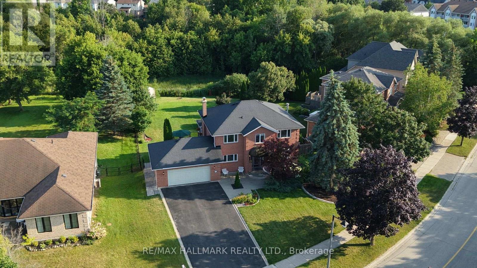 97 Thompson Drive Property Photo 1
