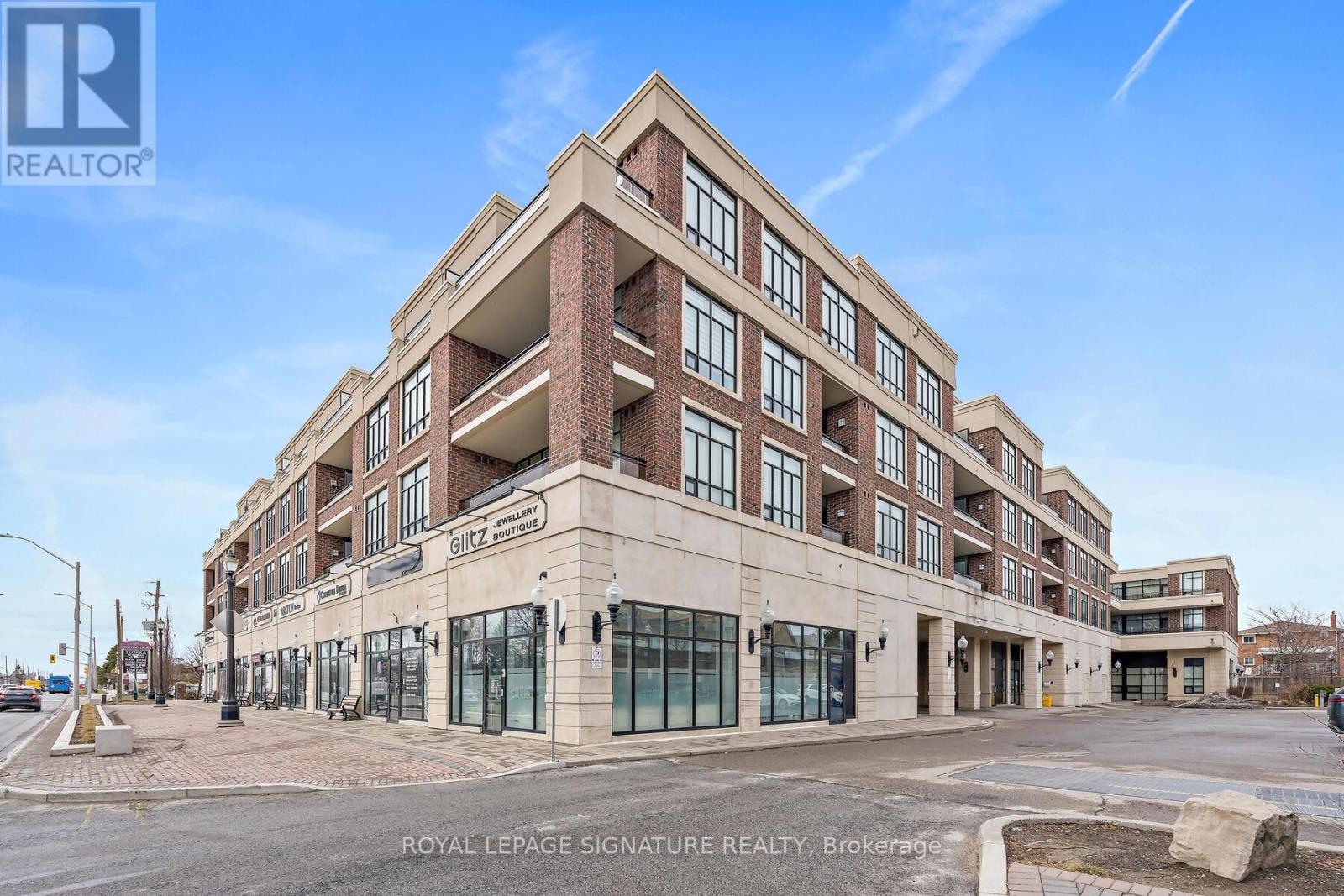 220 - 2396 Major Mackenzie Drive W Property Photo 1