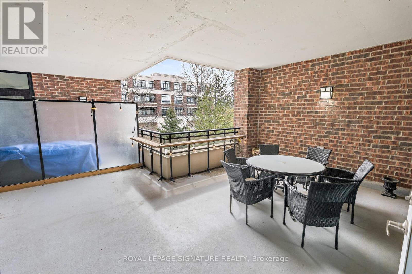 220 - 2396 Major Mackenzie Drive W Property Photo 23