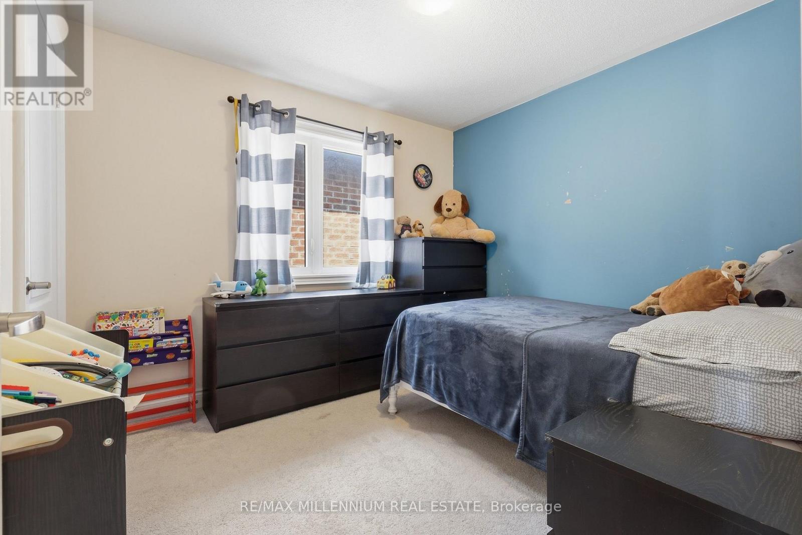 296 Miller Park Avenue Property Photo 19