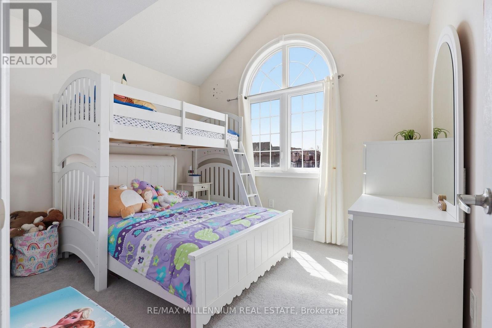 296 Miller Park Avenue Property Photo 22