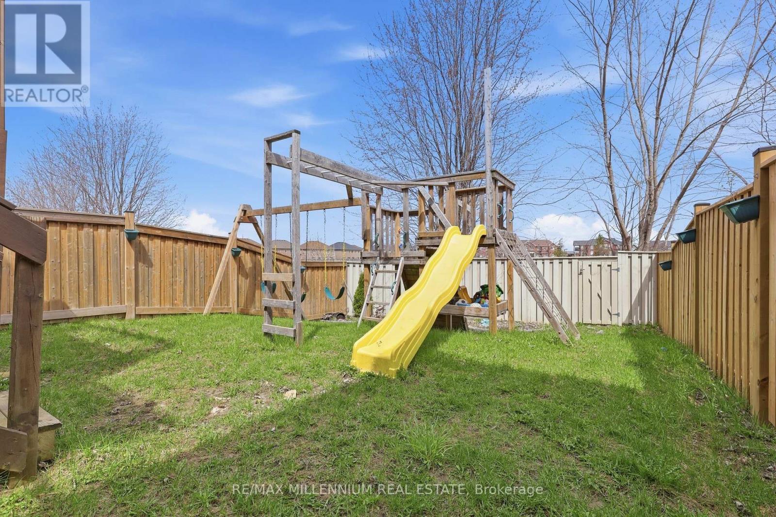296 Miller Park Avenue Property Photo 24