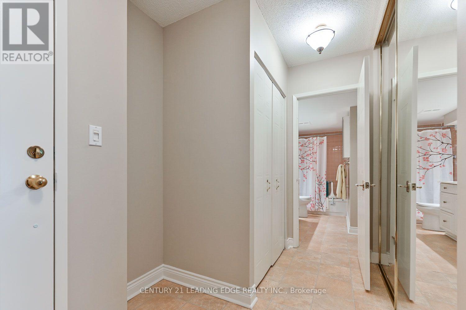 103 - 100 Anna Russell Way Property Photo 5