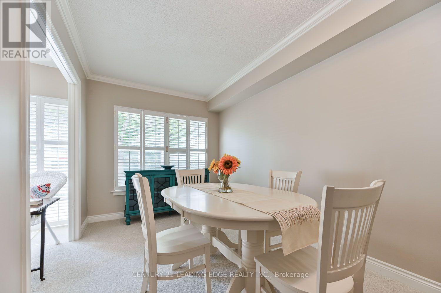 103 - 100 Anna Russell Way Property Photo 12