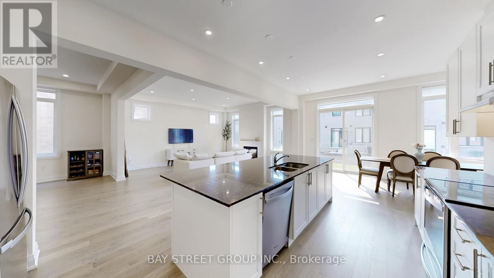 Upper Two Bedrooms - 97 Halldorson Avenue Property Photo 3