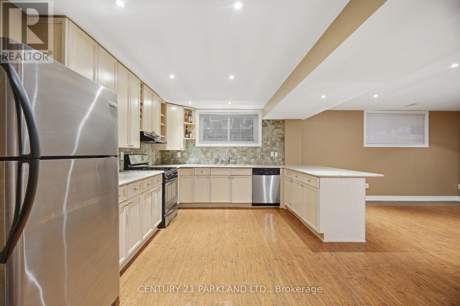 148 Solway Avenue Property Photo 31