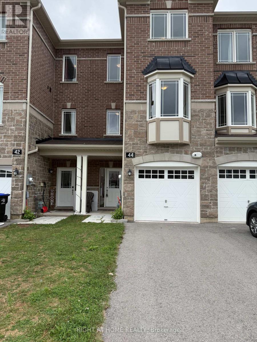 44 MILSON CRESCENT
