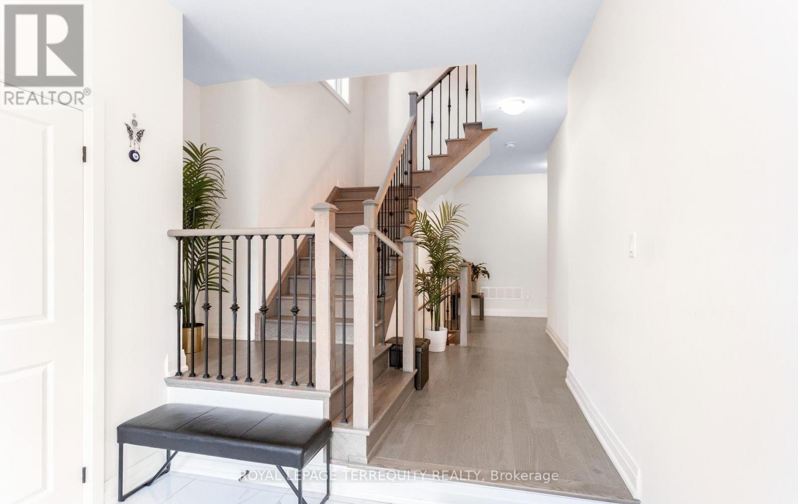 242 Factor Street Property Photo 6