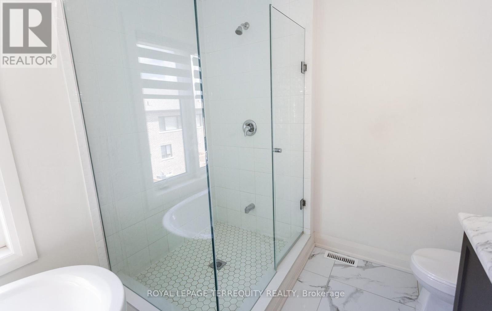 242 Factor Street Property Photo 25