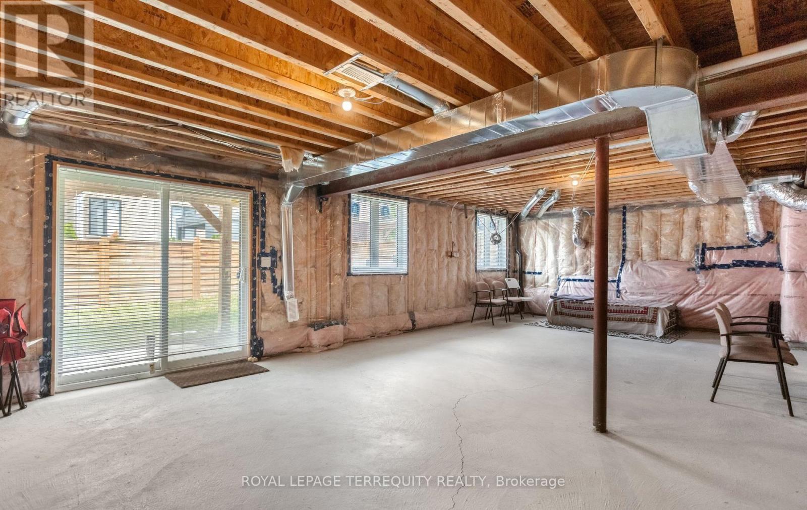 242 Factor Street Property Photo 42
