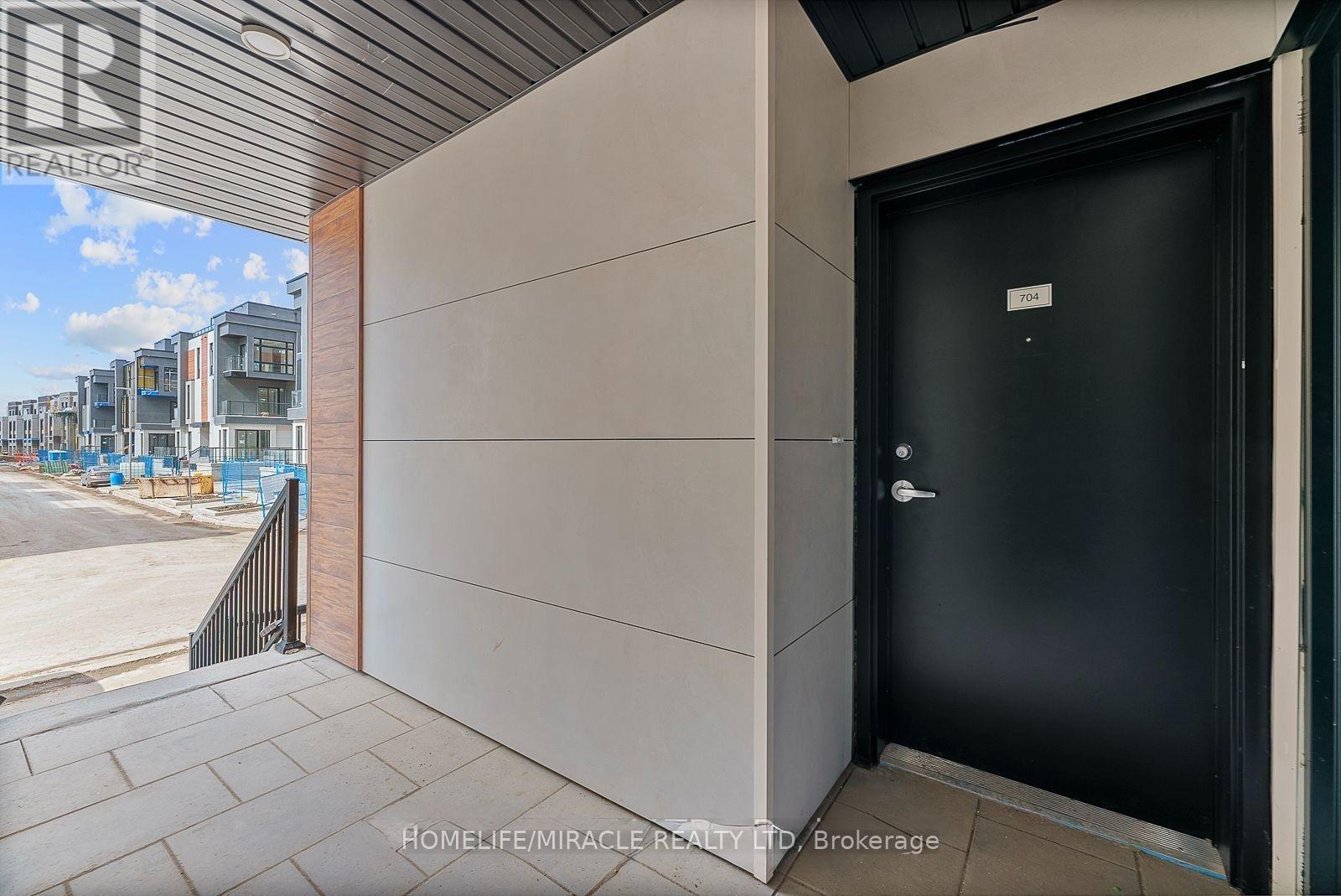 Th704 - 5 Steckley House Lane Property Photo 14