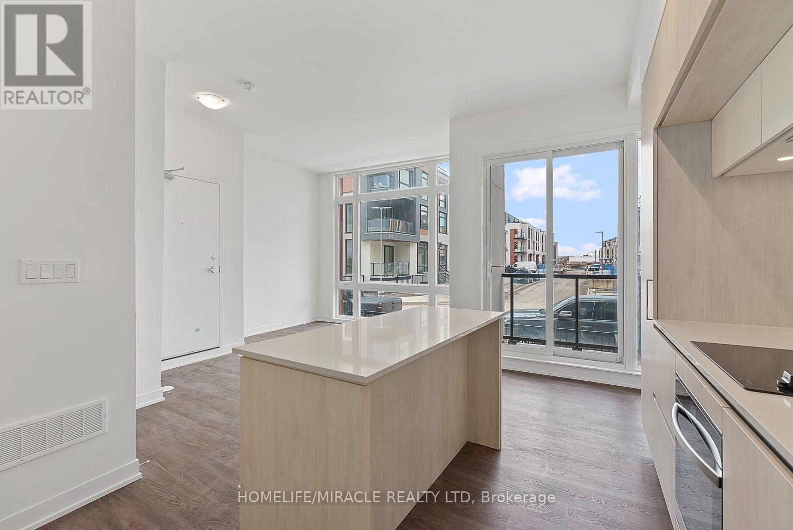 Th704 - 5 Steckley House Lane Property Photo 31