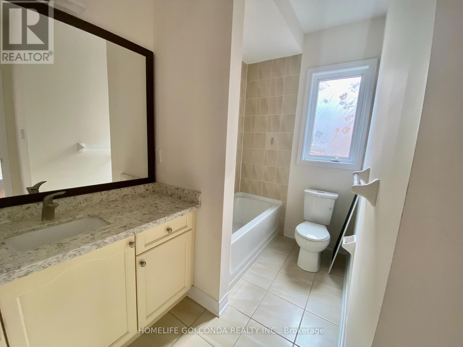 160 Chouinard Way Property Photo 18