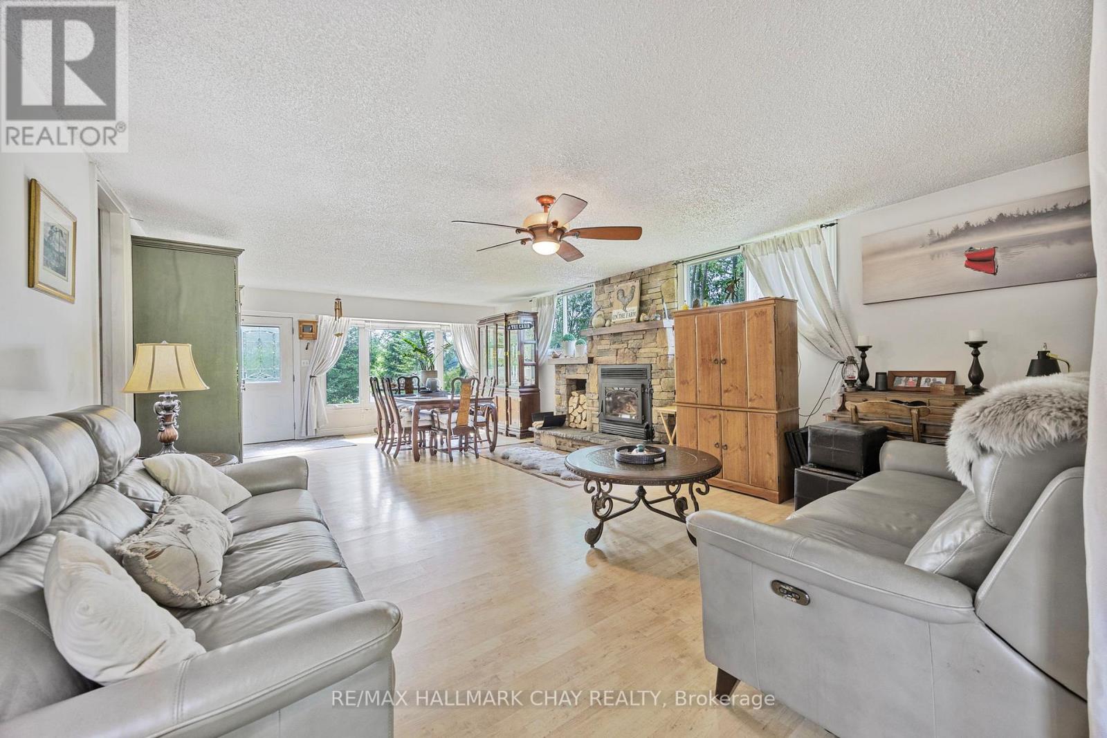 9205 Mckinnon Road Property Photo 14