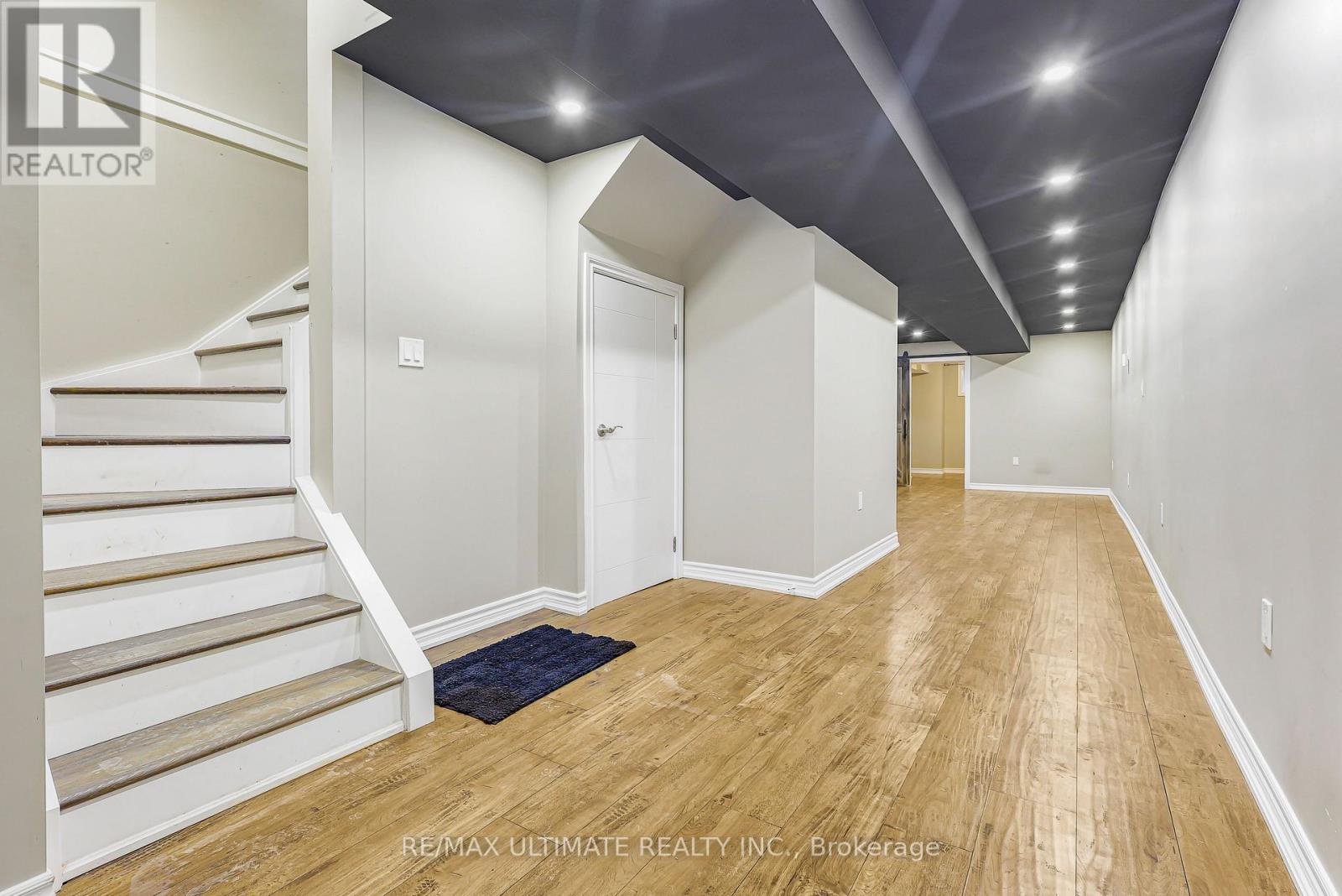 42 Walker Boulevard Property Photo 30