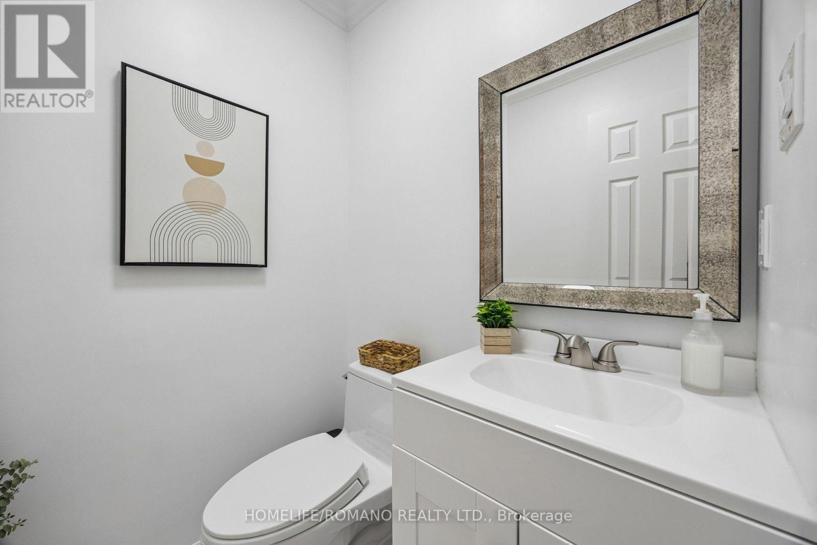 54 Links Road Property Photo 15