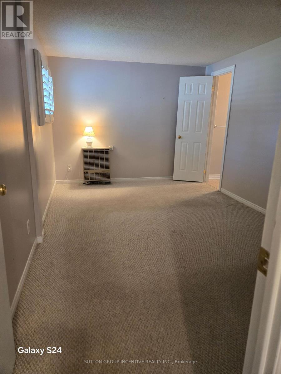 36 Weeping Willow Drive Property Photo 12
