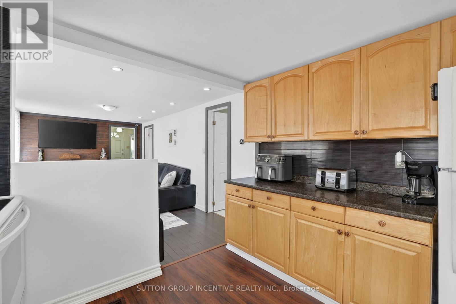 191 Ways Bay Drive Property Photo 16