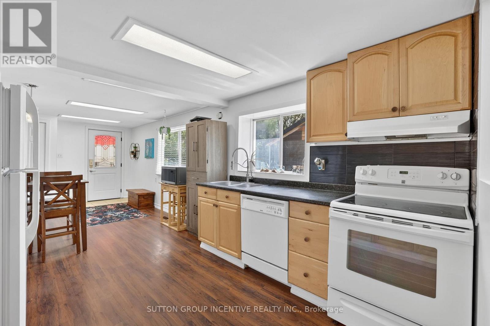 191 Ways Bay Drive Property Photo 19