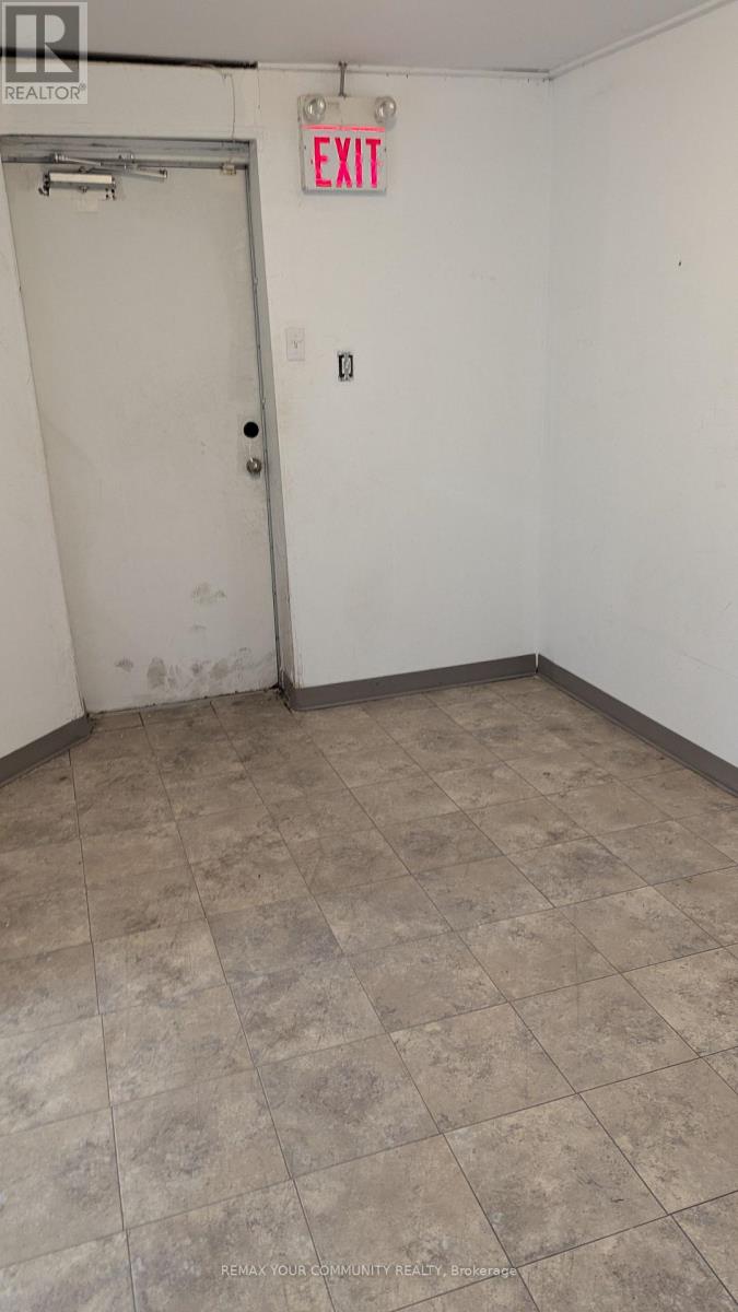 6 - 589 Steven Court Property Photo 11