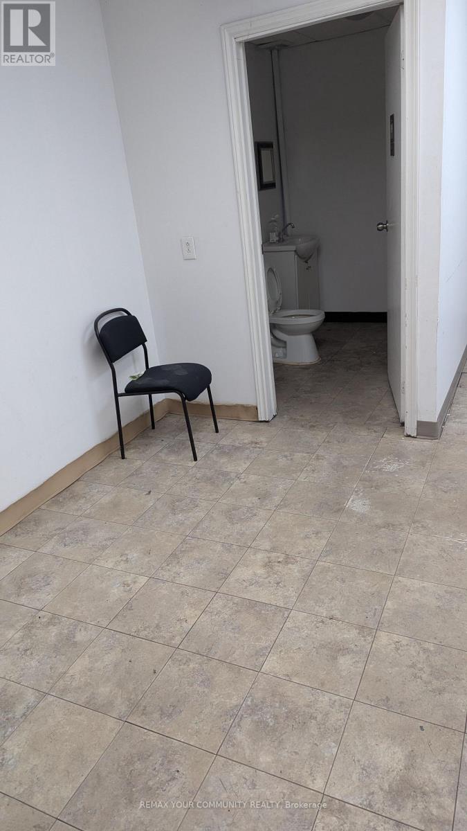 6 - 589 Steven Court Property Photo 13