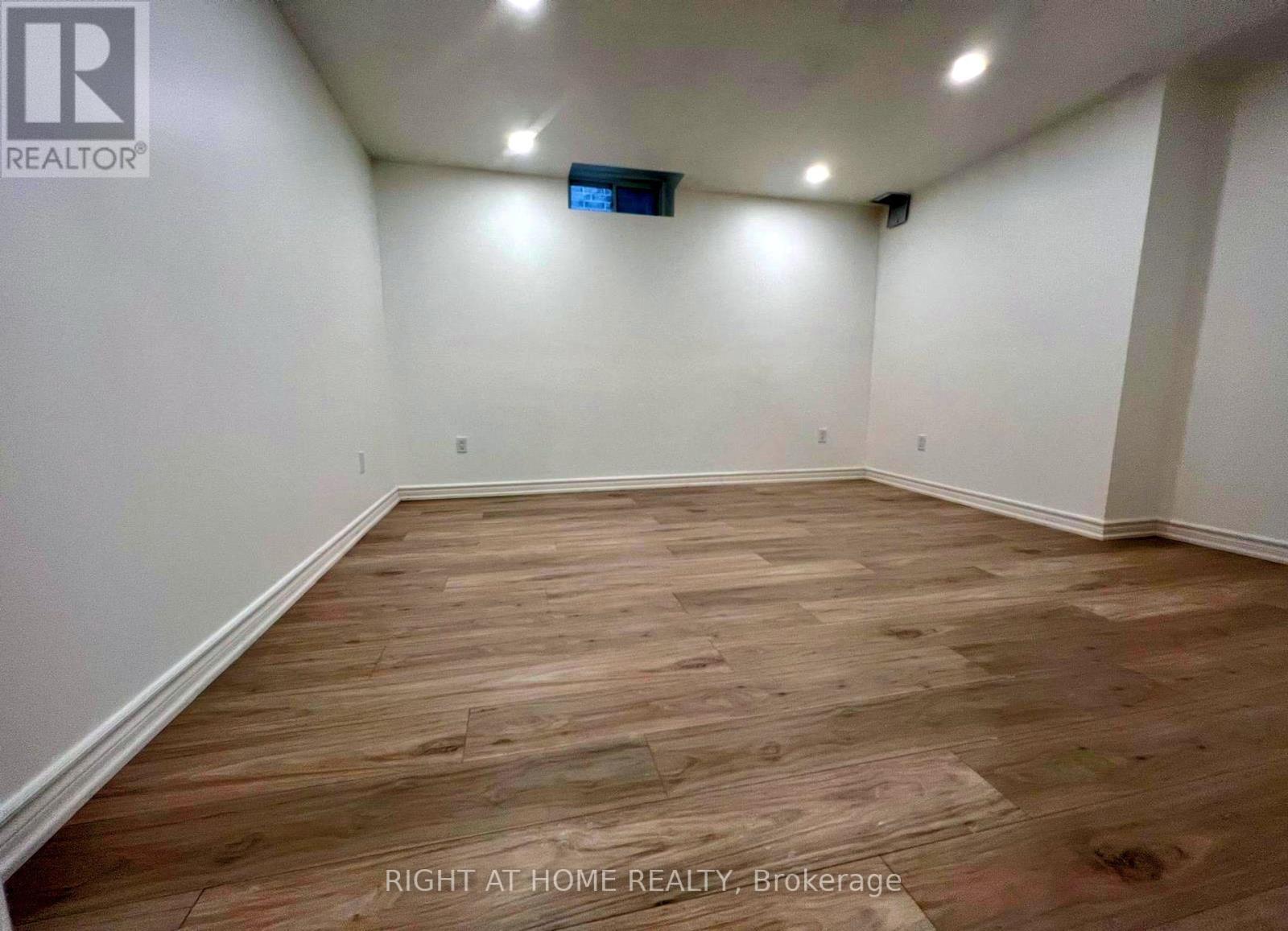 99 Ascalon Drive Property Photo 9
