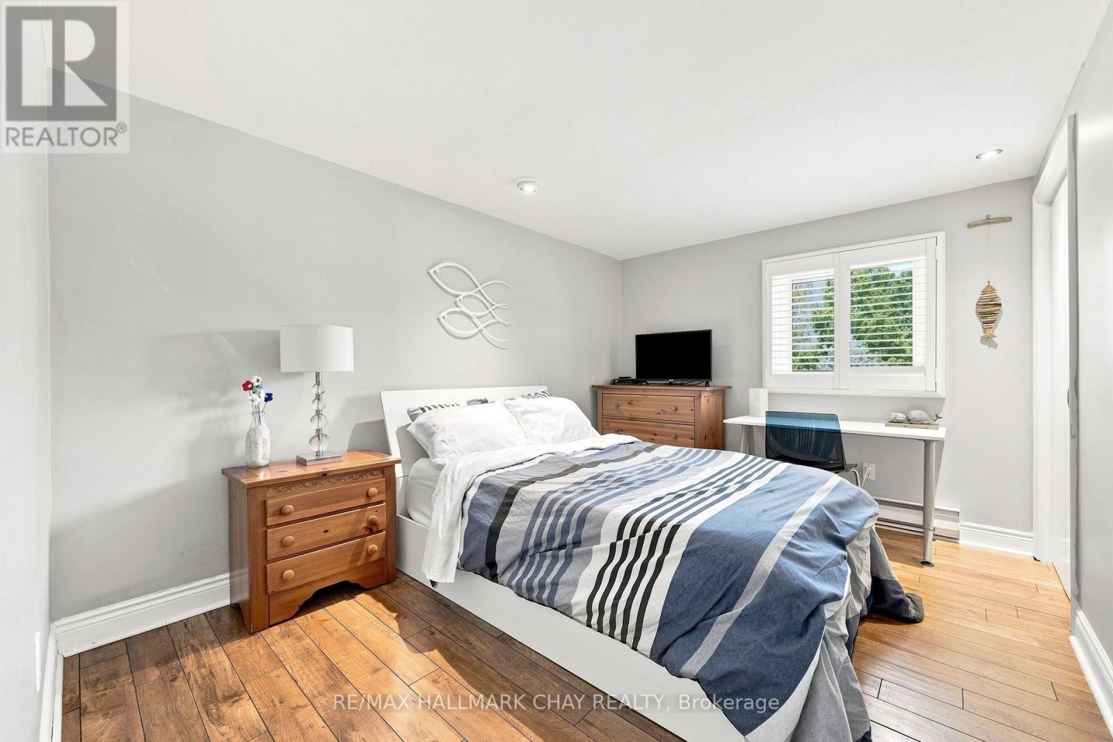 3 John Street Property Photo 32
