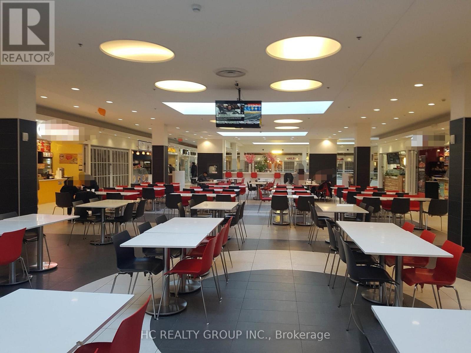247 - 7181 Yonge Street Property Photo 5