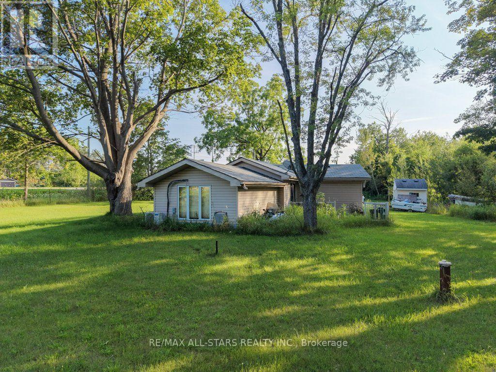 6059 6th Concession Property Photo 10