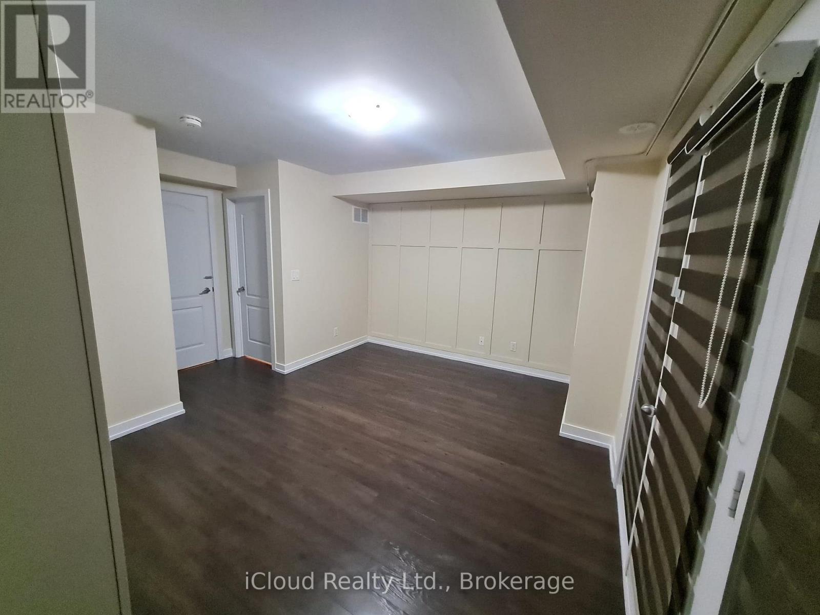 1001 - 55 Lindcrest Manor Property Photo 13