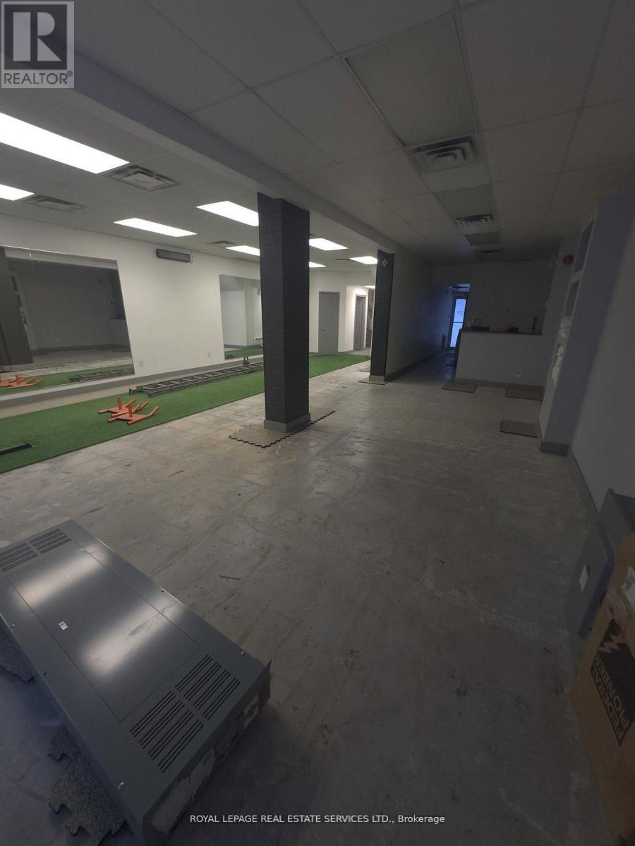 103 - 10055 Keele Street Property Photo 4