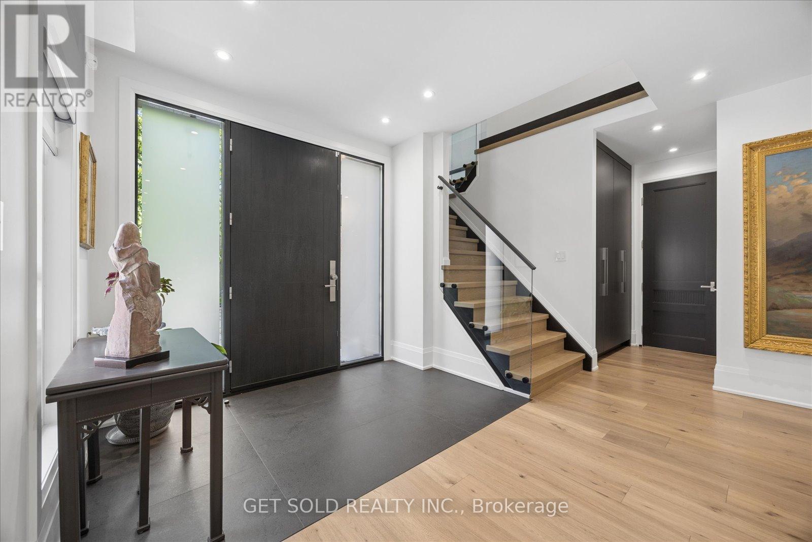 64 Spence Drive Property Photo 4
