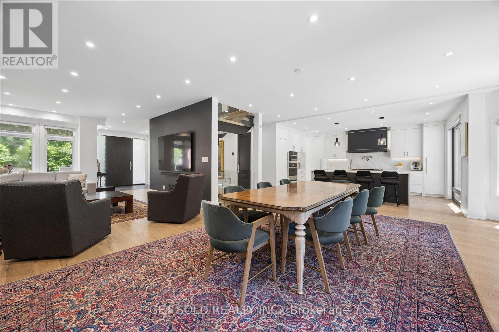 64 Spence Drive Property Photo 9