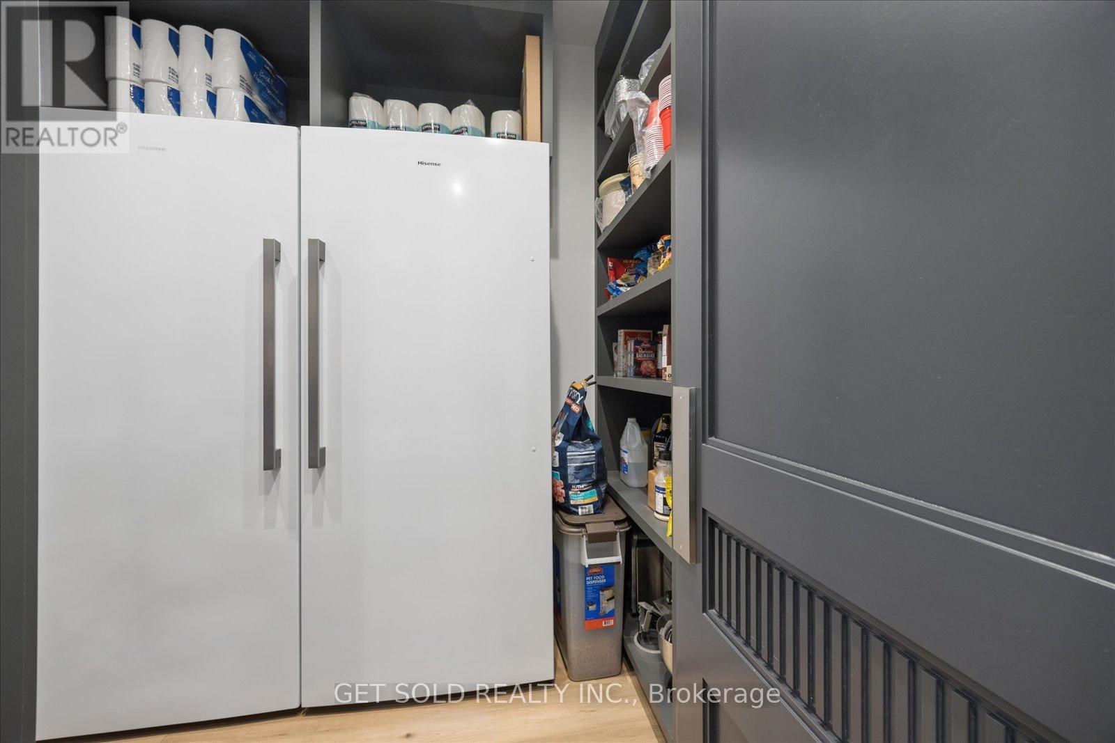64 Spence Drive Property Photo 18