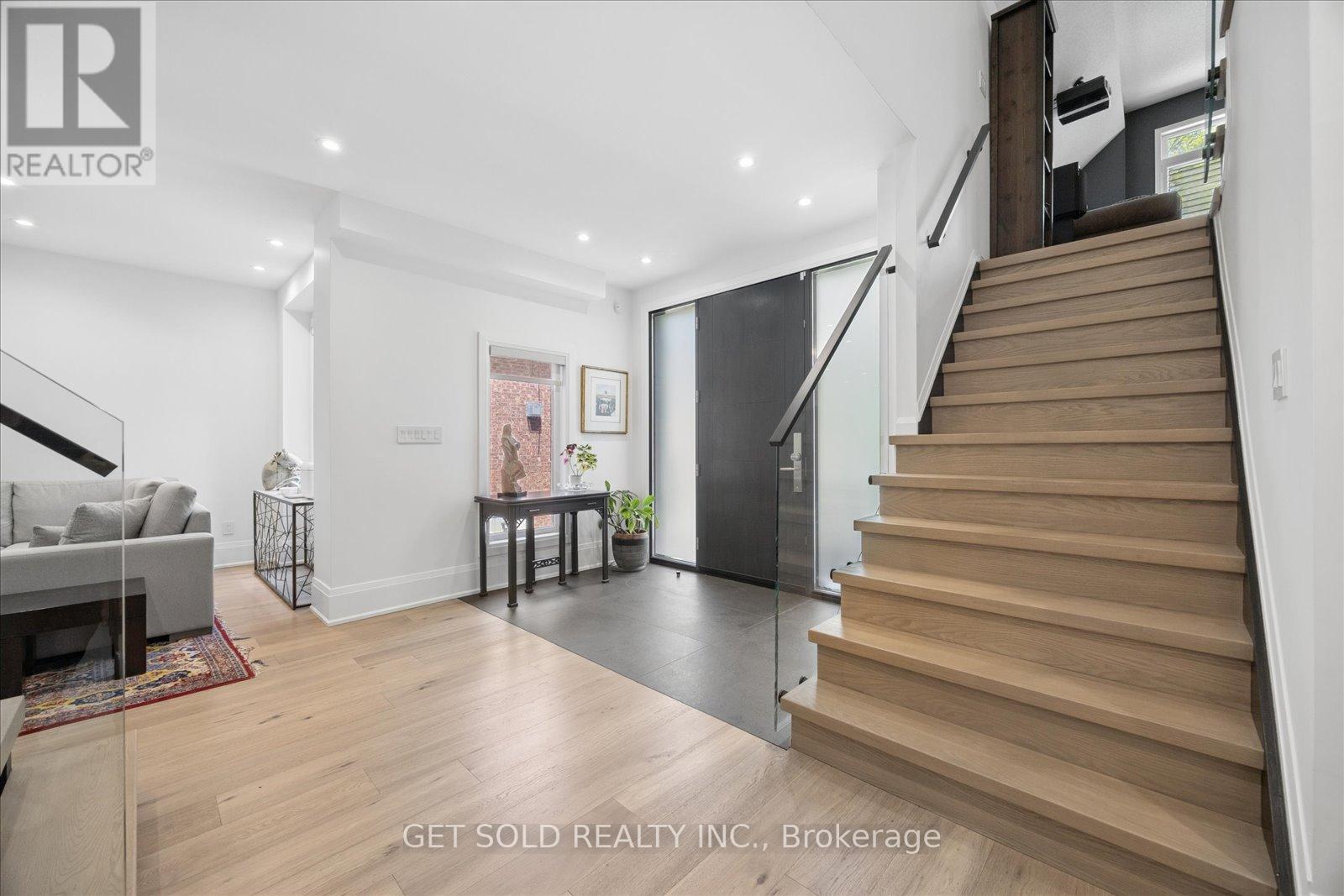 64 Spence Drive Property Photo 20