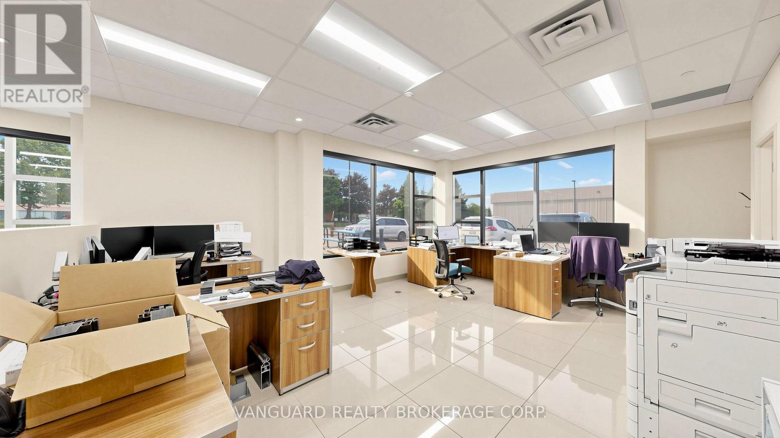 2891 Langstaff Road Property Photo 7